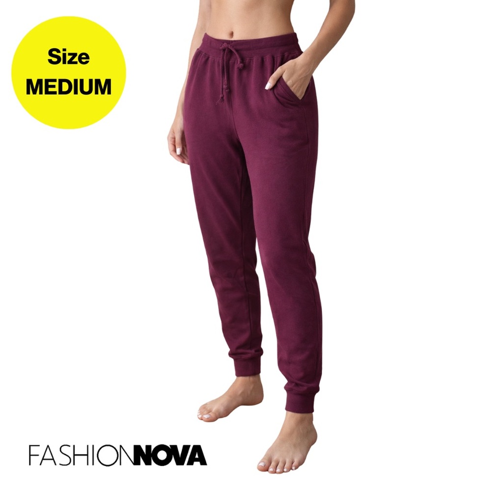 3/for $15 🍒FASHION NOVA Burgundy Maroon Relaxed Joggers Pockets (Women’s Medium)